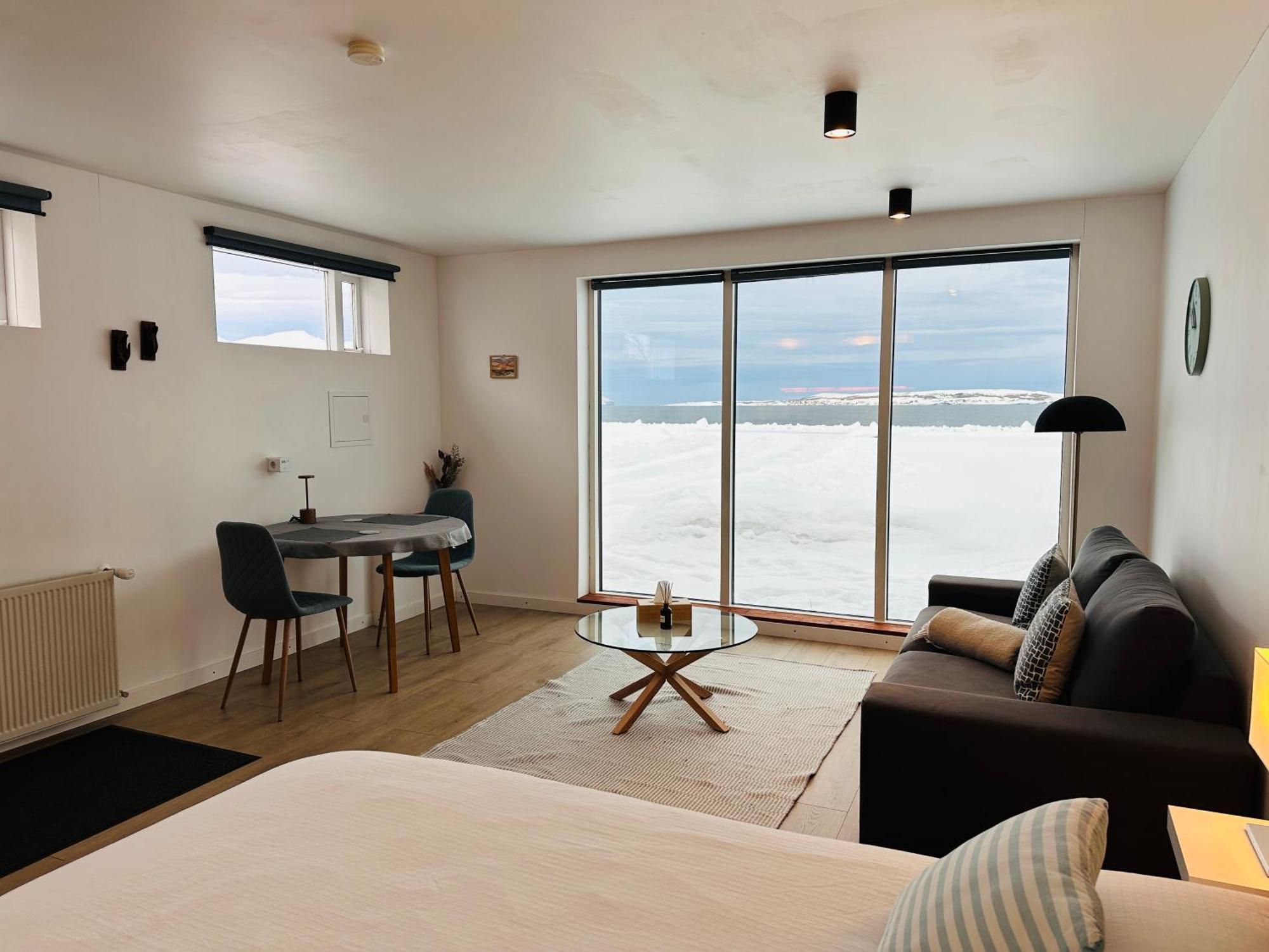 Waterfront Fjord House Hotell Arskogssandur Eksteriør bilde